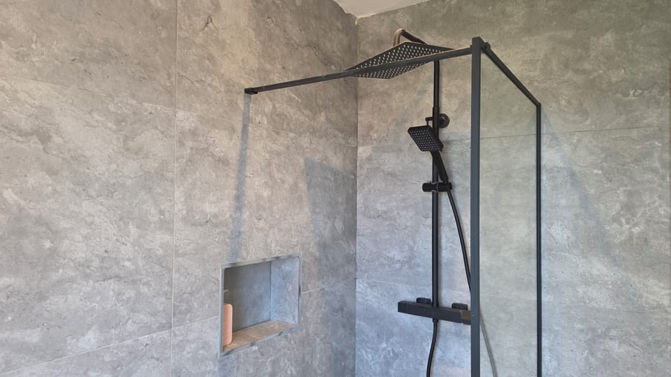 Superior Apartment, City View | Bathroom