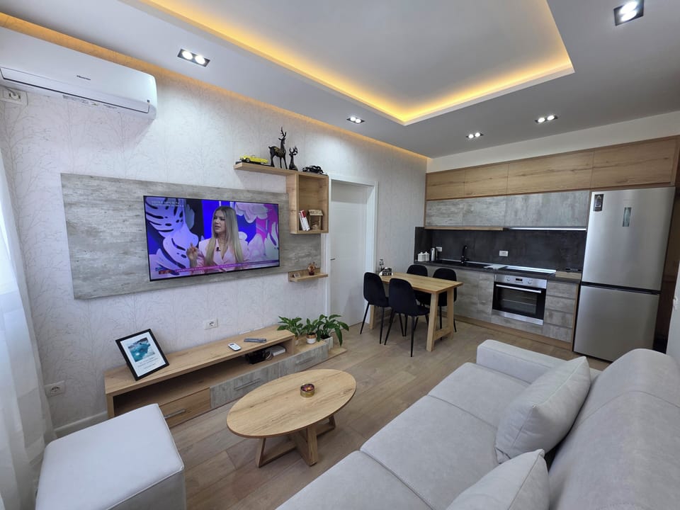 Family Apartment, Balcony, Beach View | Living area