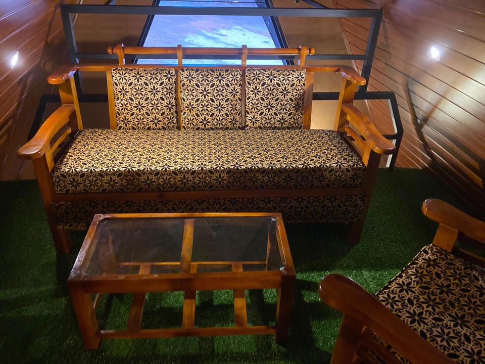 Deluxe Twin Room, Garden View | Minibar, soundproofing, WiFi (free)