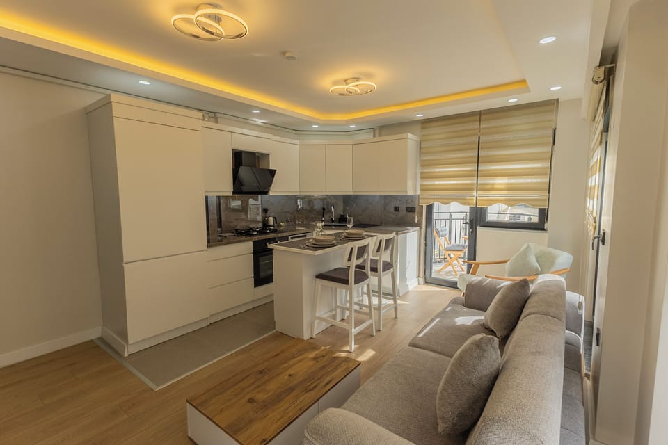 Comfort Apartment, Balcony | Interior