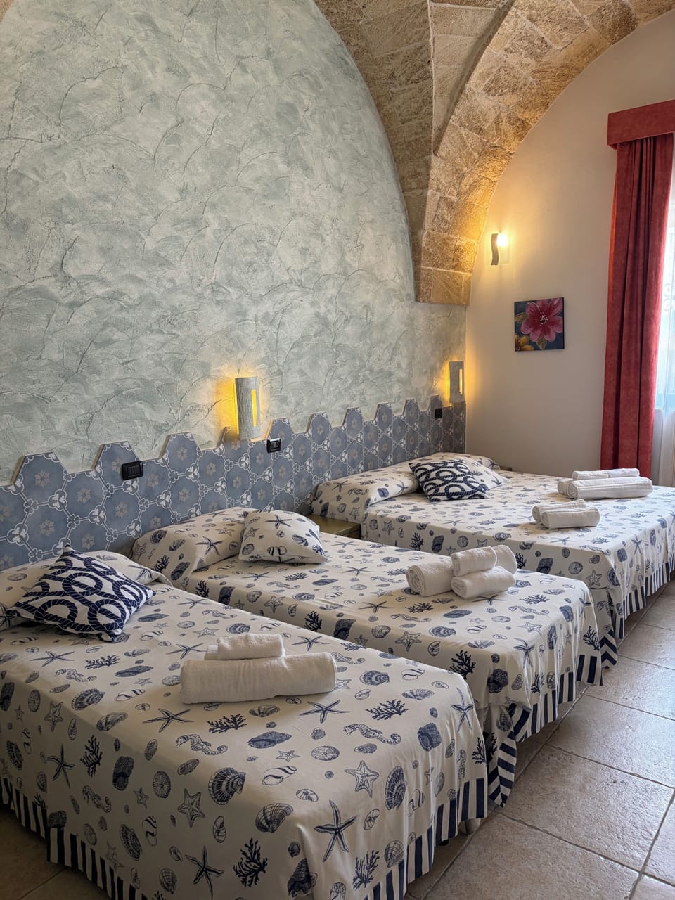 Classic Quadruple Room | Desk, soundproofing, free WiFi, wheelchair access