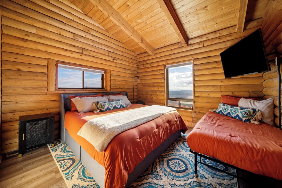 Comfort Room, Mountain View