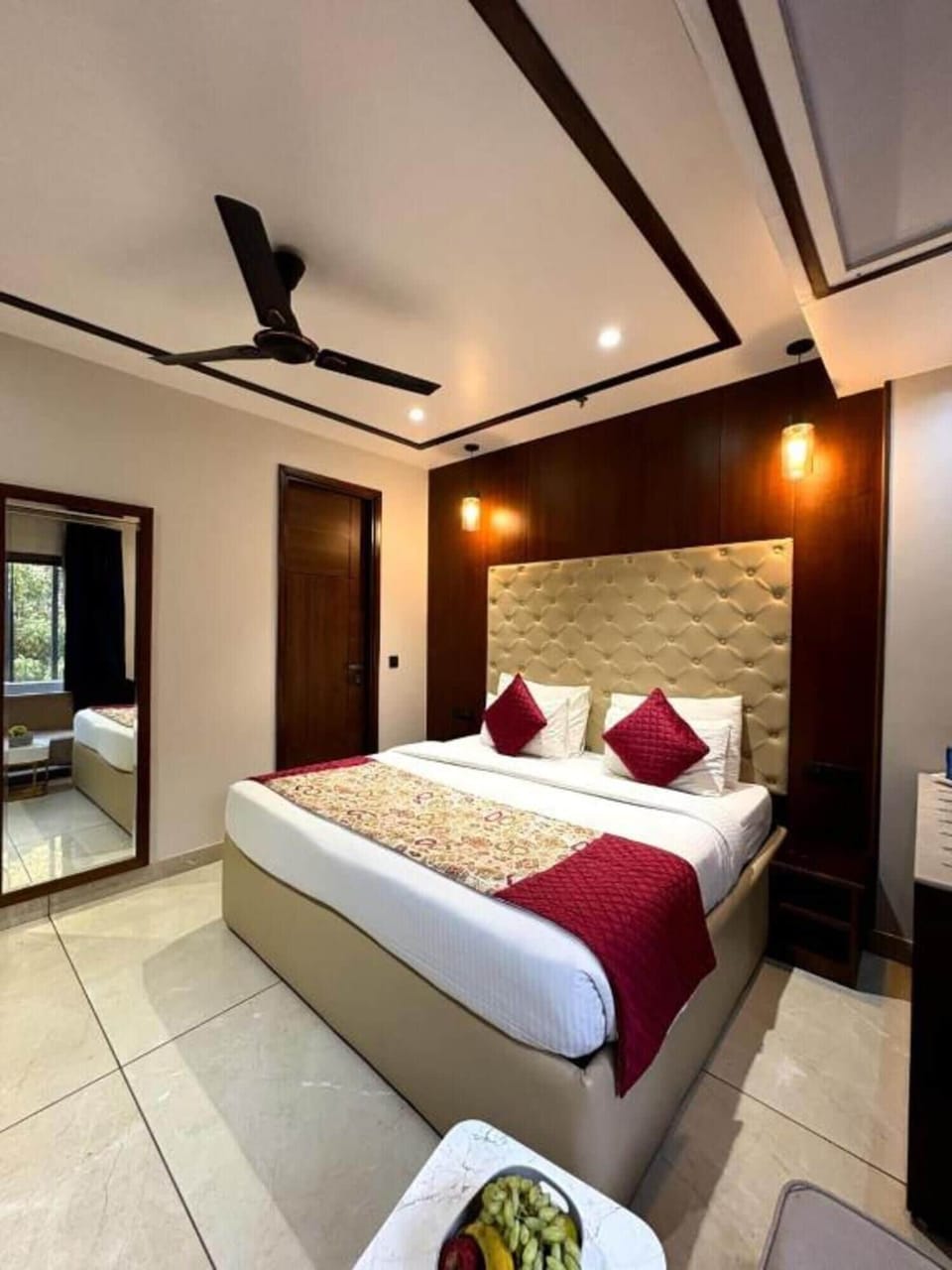 In-room safe, desk, laptop workspace, soundproofing