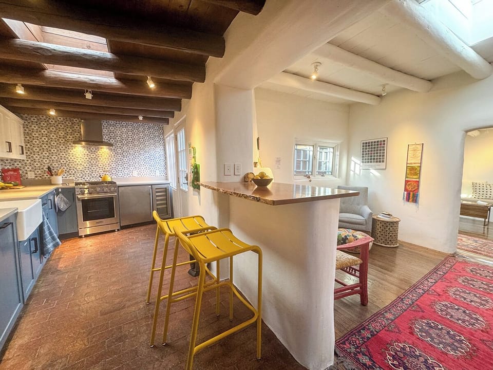 Breakfast Bar
