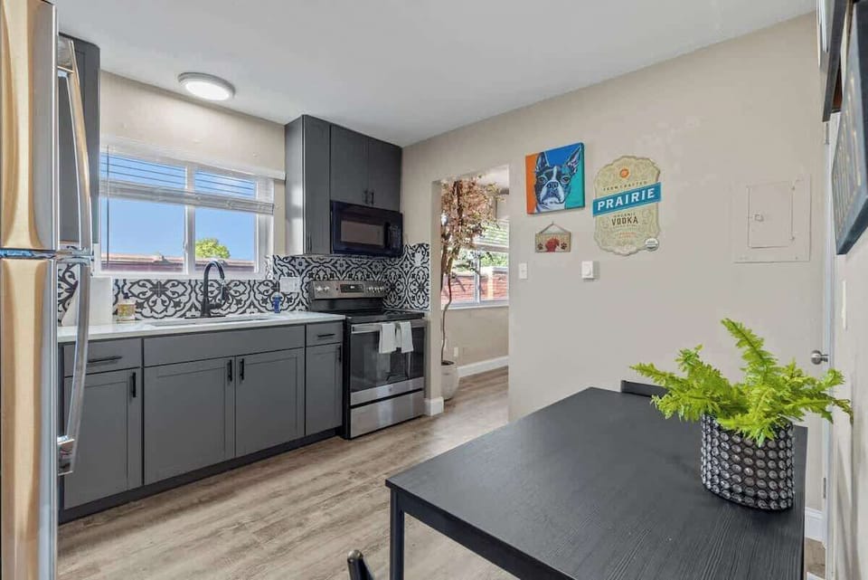 Kitchen nook — coffee-and-breakfast spot