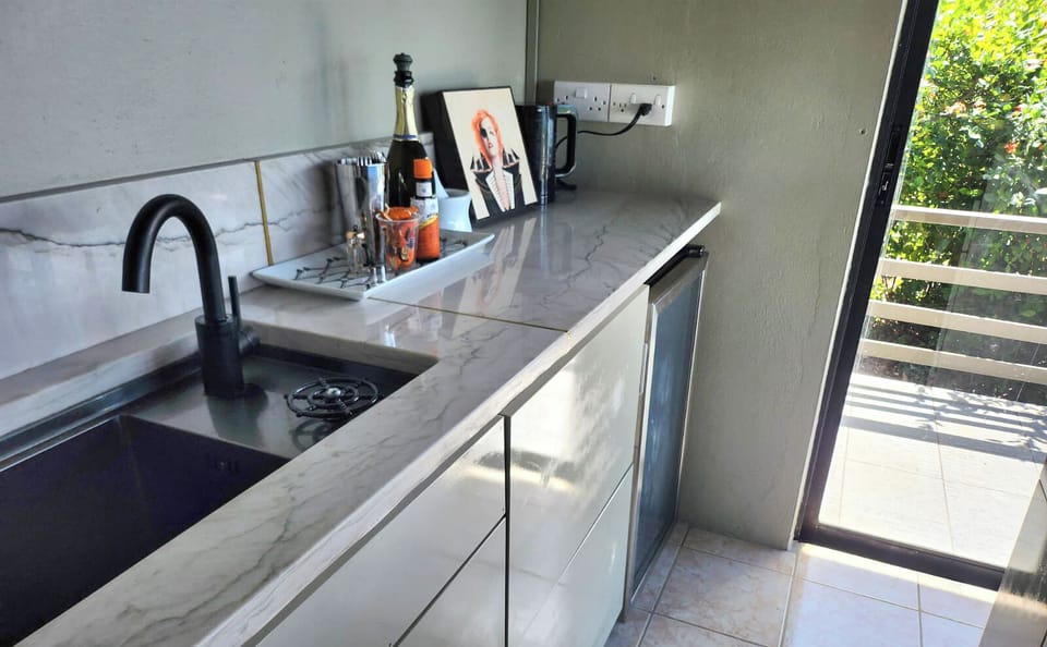 Wet Bar