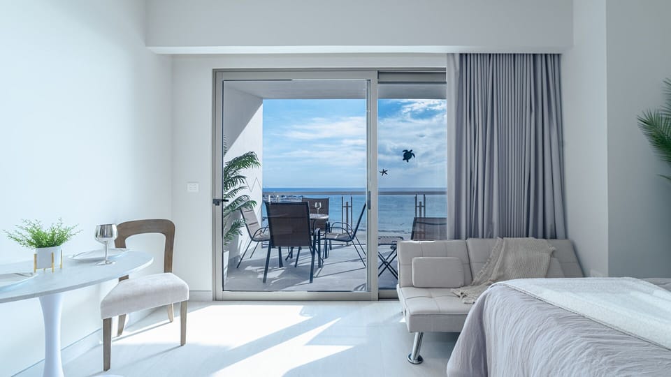 Balcony entrance