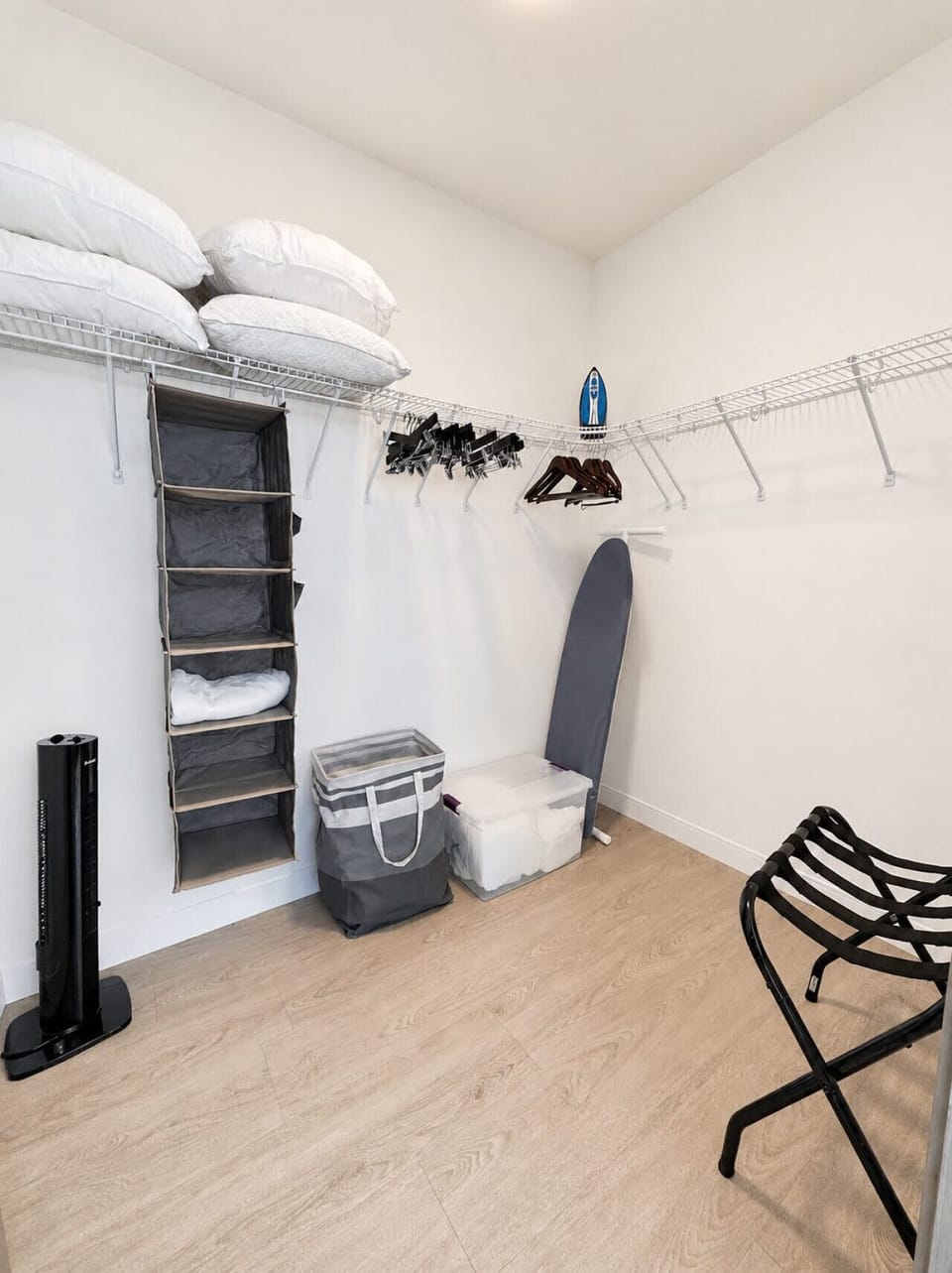 Ample storage so you can unpack, settle in, and keep your space clear to focus on what matters
