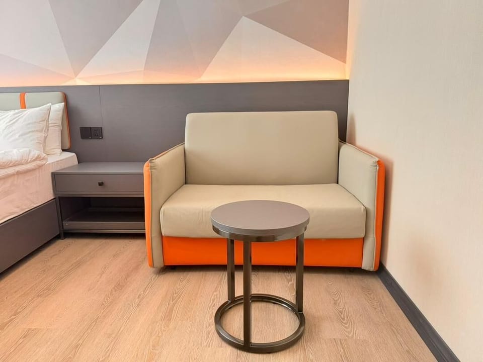 Triple Room | Interior