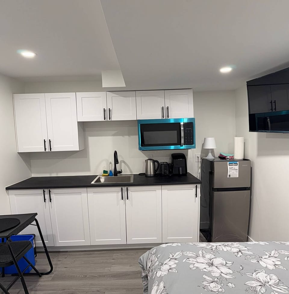Room, 1 Bedroom, Smoking | Interior