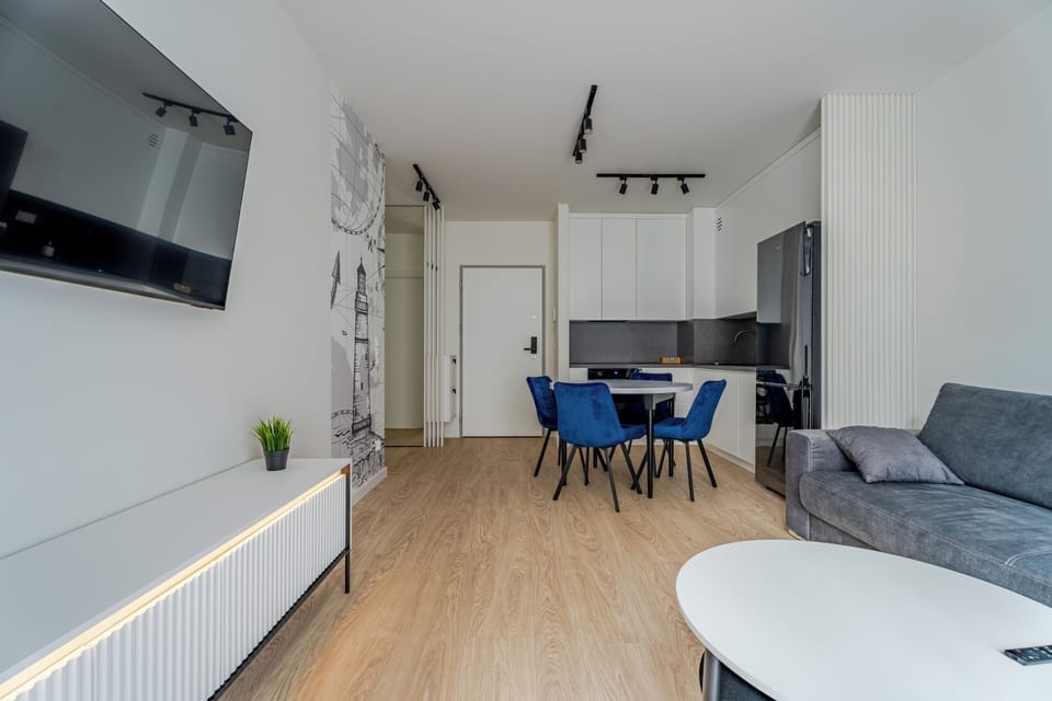 Apartment, Balcony | Living room