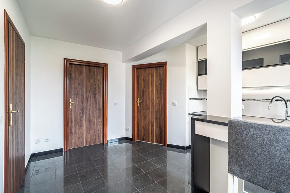Apartment | Living area | Smart TV