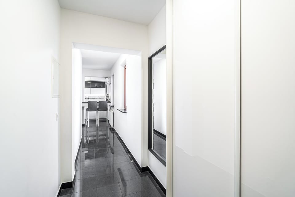 Apartment | Living area | Smart TV