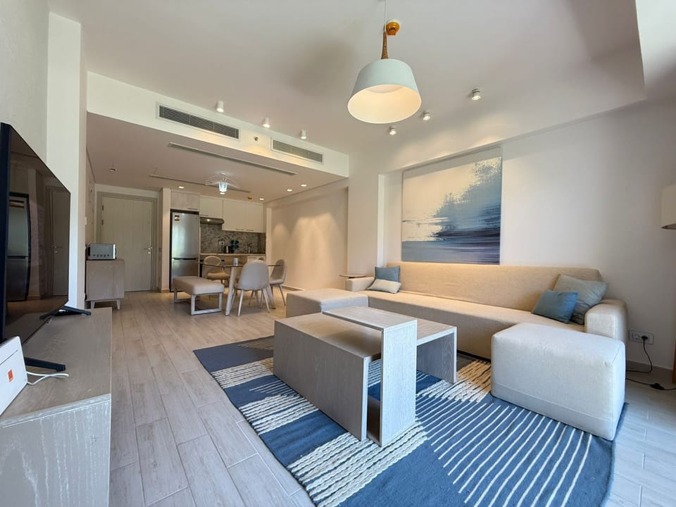 Chalet, 2 Bedrooms, Sea View | Living area | Flat-screen TV