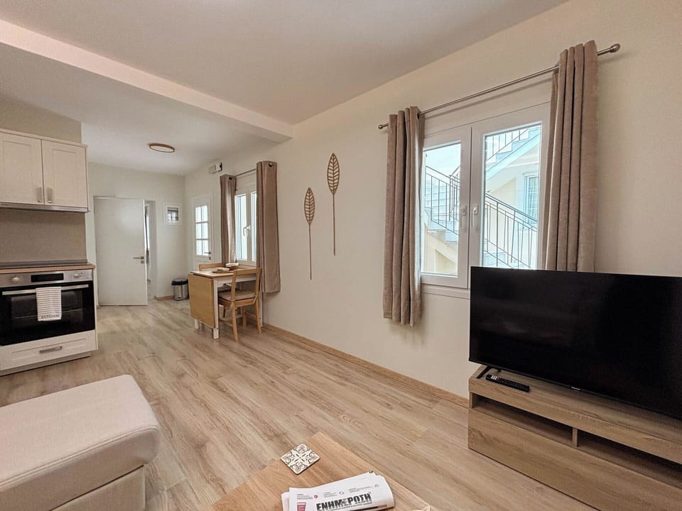 Comfort Apartment | Living area