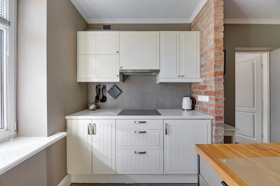 Deluxe Apartment, Garden View | Private kitchen