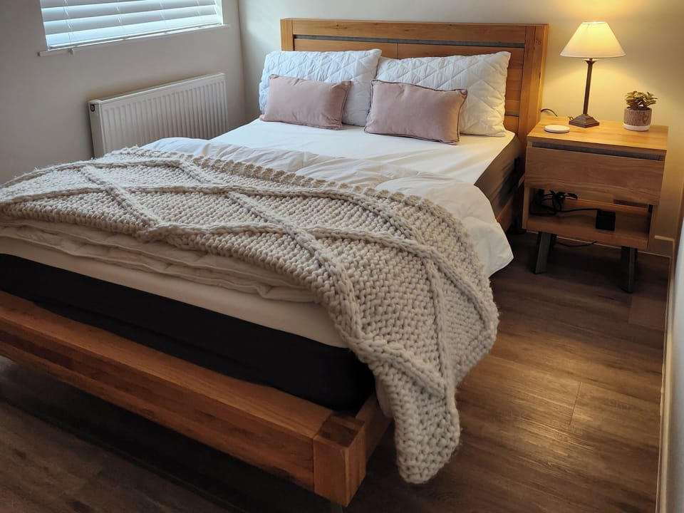 3 bedrooms, WiFi (free), individually decorated, individually furnished