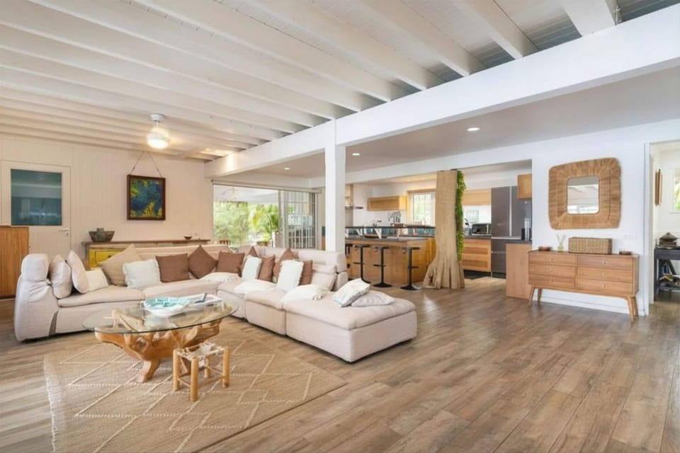House | 6 bedrooms, high-speed internet