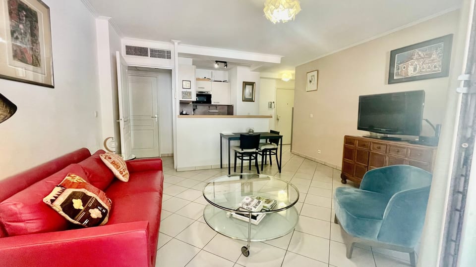 House | 1 bedroom