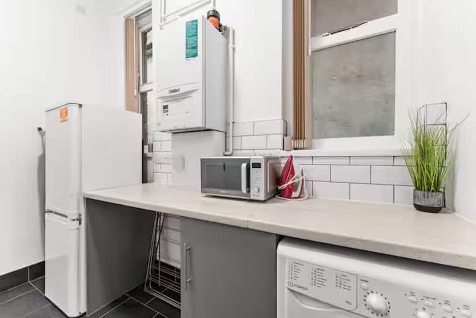 House | 4 bedrooms, Internet