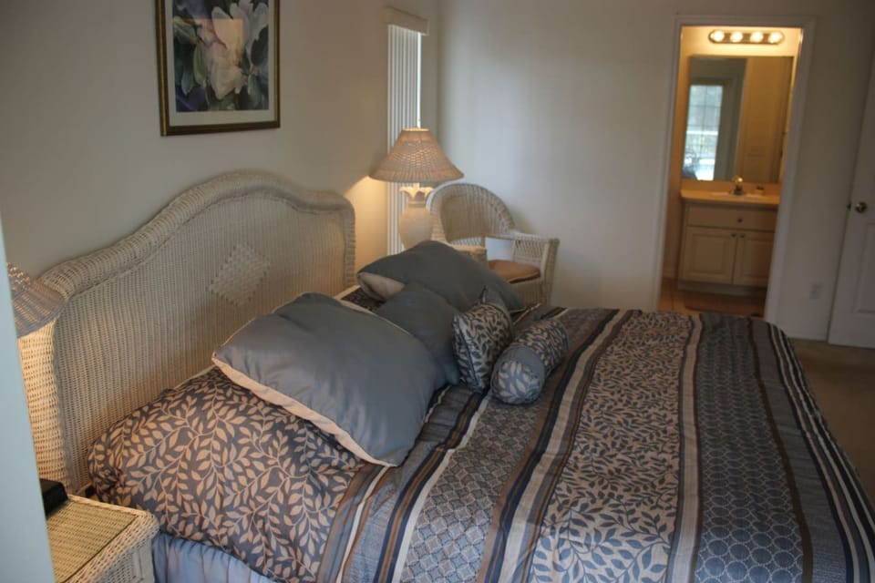 Villa Anita Spacious Villa With Private Pool House in Hernando
