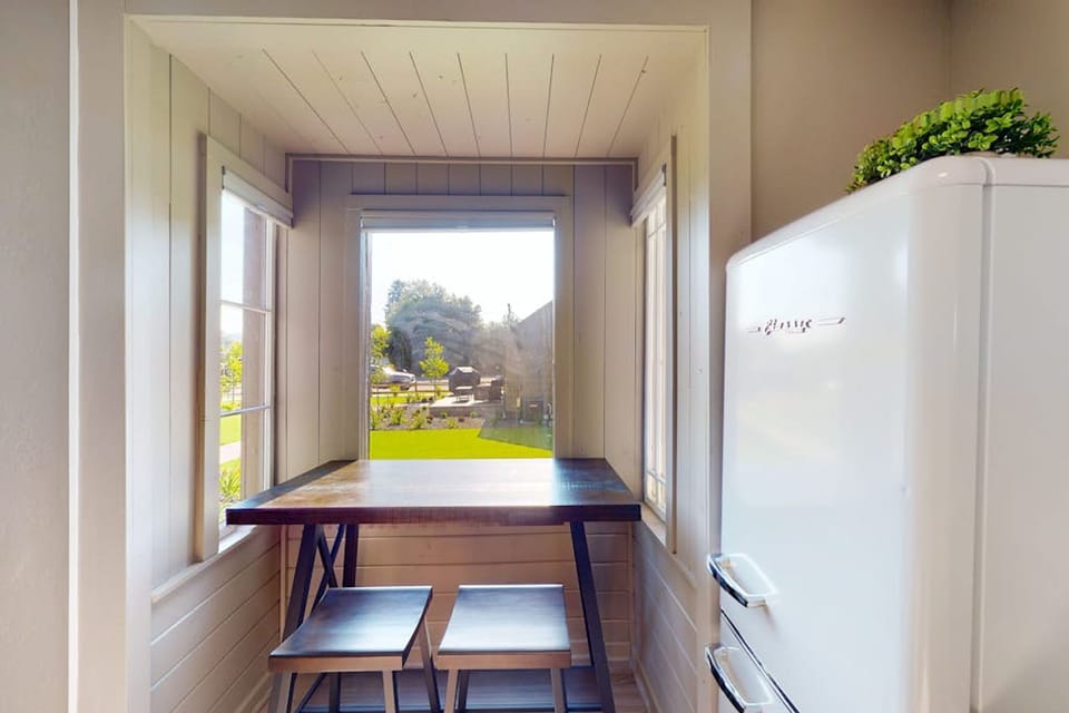 House | 3 bedrooms, high-speed internet