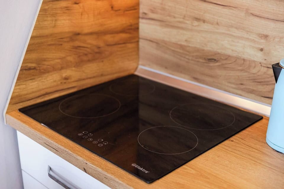 Fully-equipped kitchen details