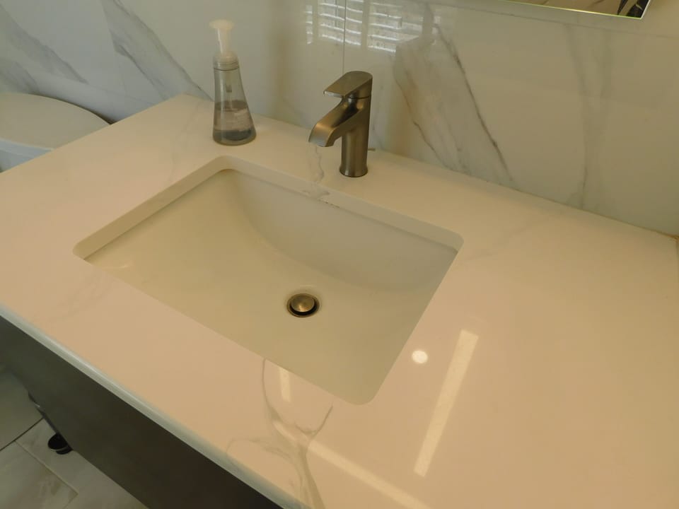 Primary sink