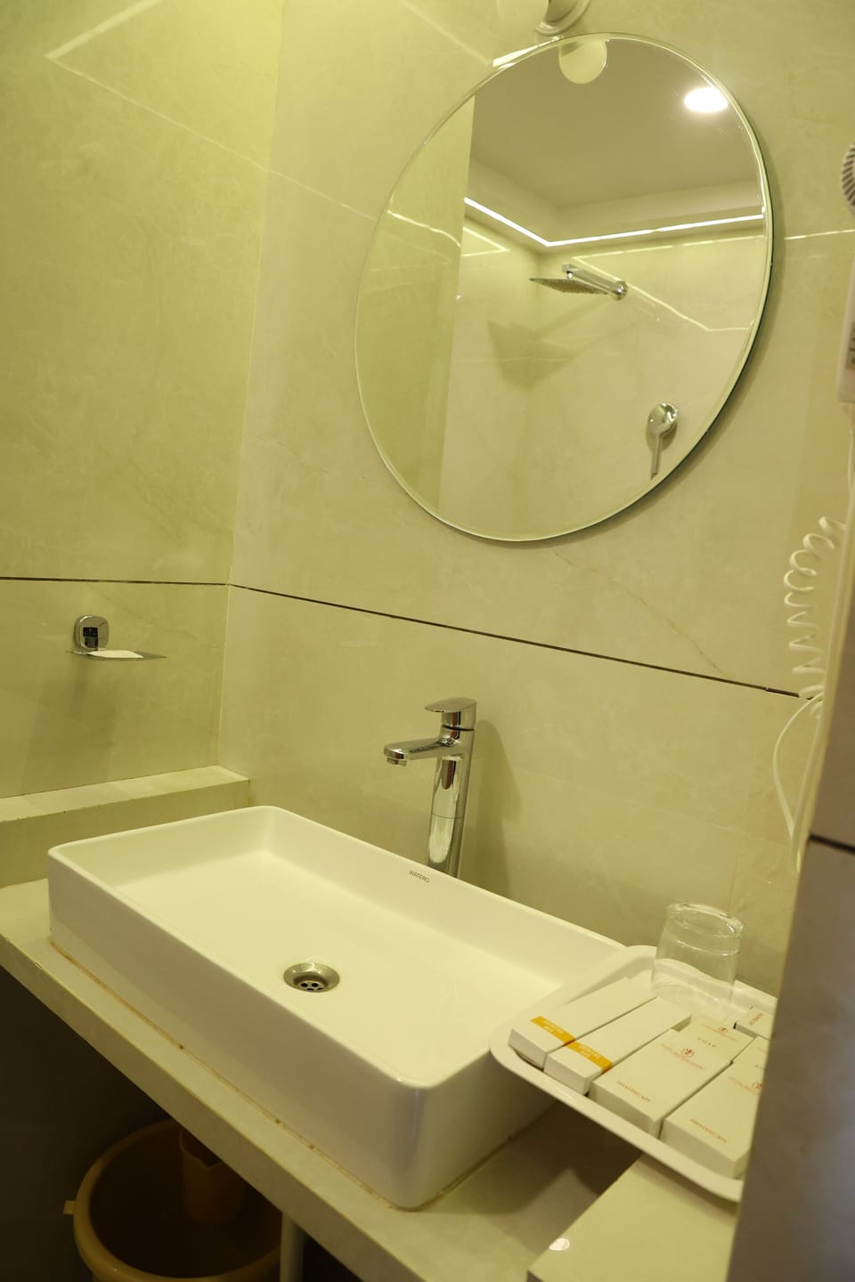Deluxe Double Room | Bathroom