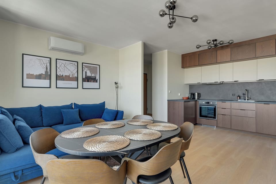 Apartment, Balcony | Living room | Smart TV