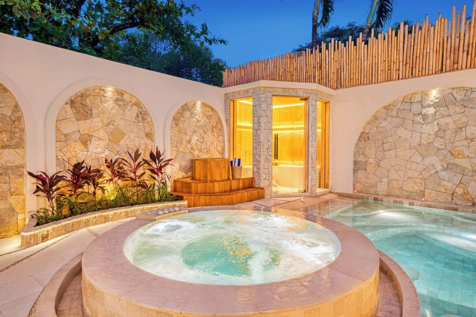 Your own spa ritual! Soak, steam, and refresh in complete privacy