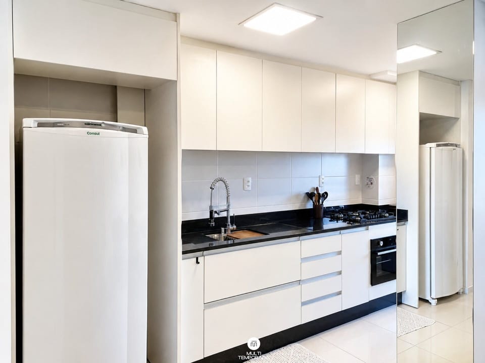 Apartment | Private kitchen | Fridge, microwave, cookware/dishes/utensils, dining table