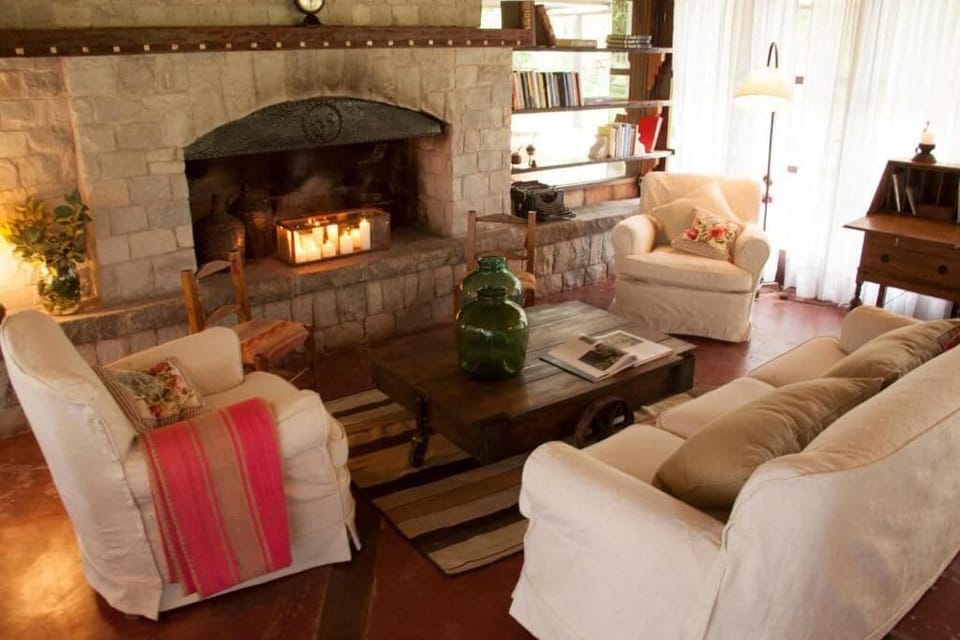 Deluxe Triple Room, Patio, Garden View | Interior