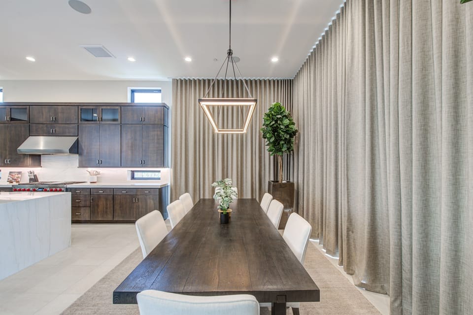 Dining elegance.