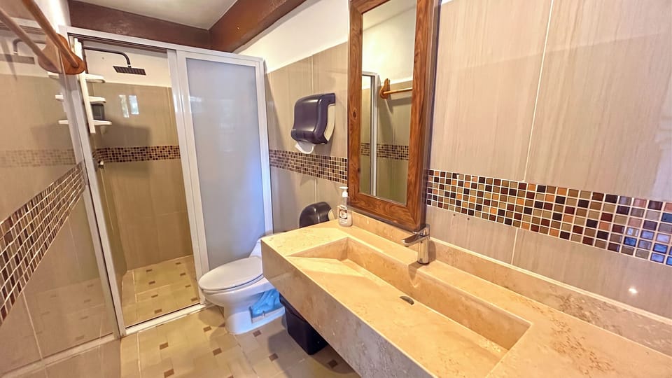 Comfort Twin Room | Bathroom