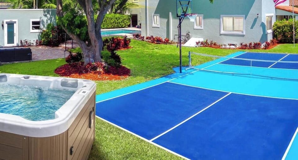 Sport court