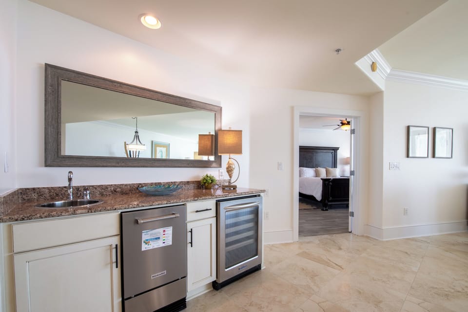 Caribe Resort D914 Wet Bar