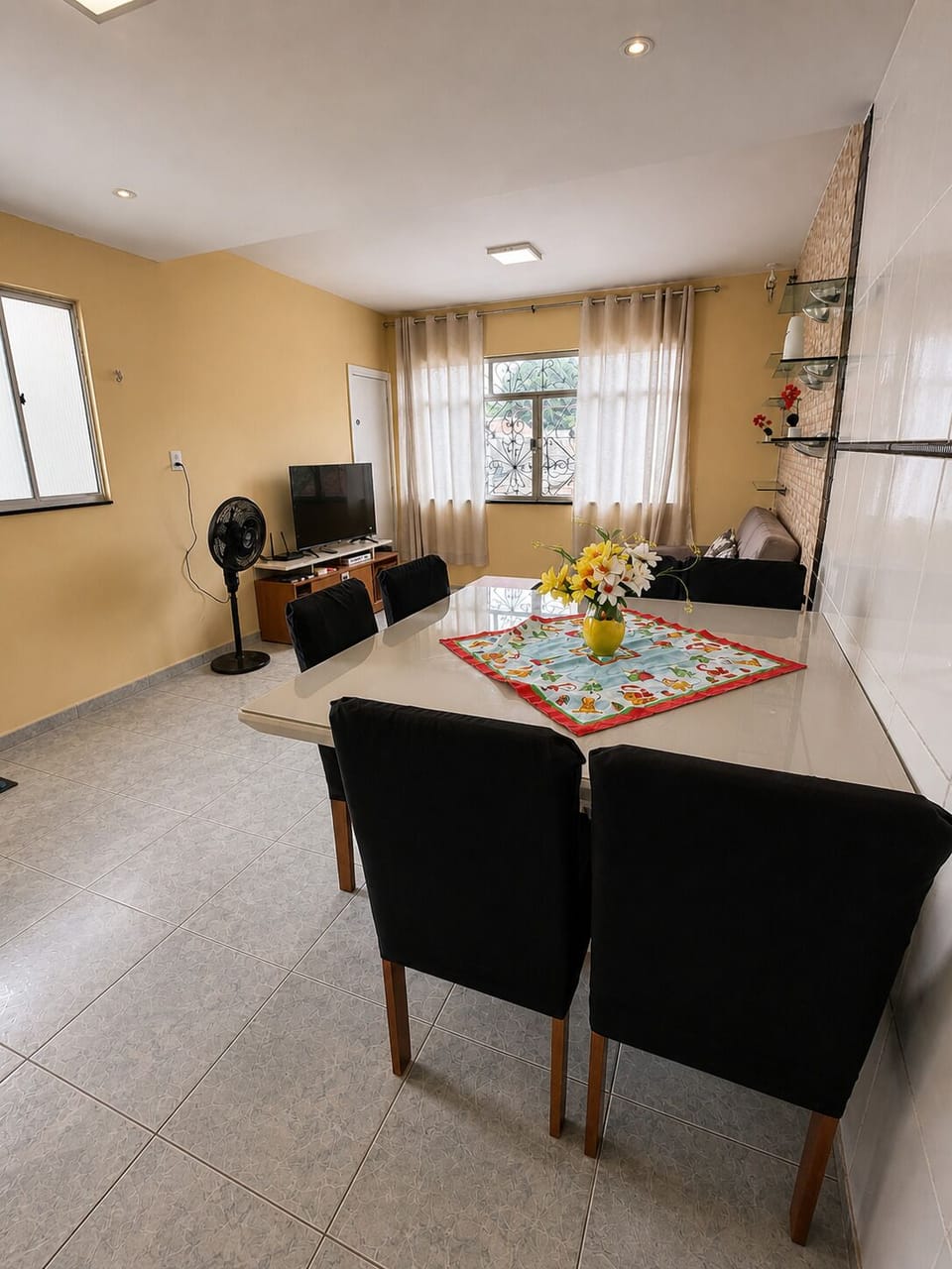 House | Dining