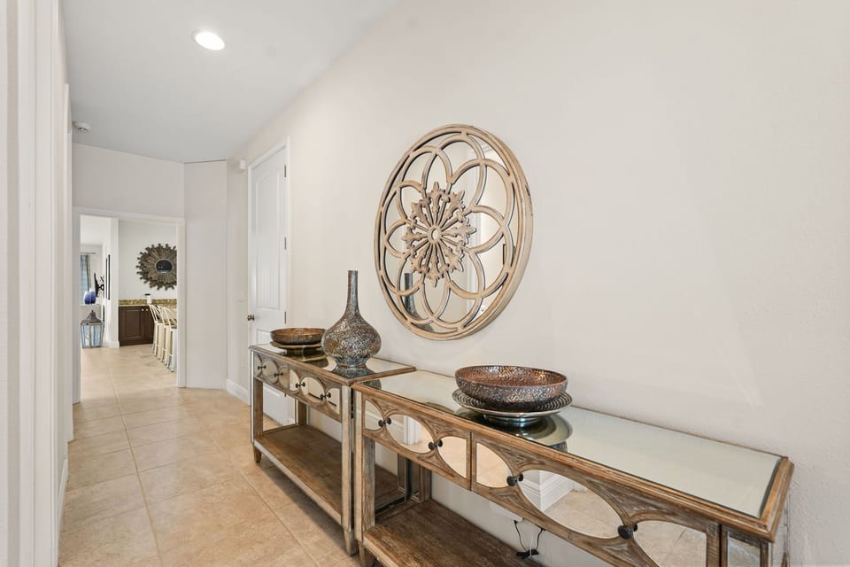 220ClawsonWay(12)