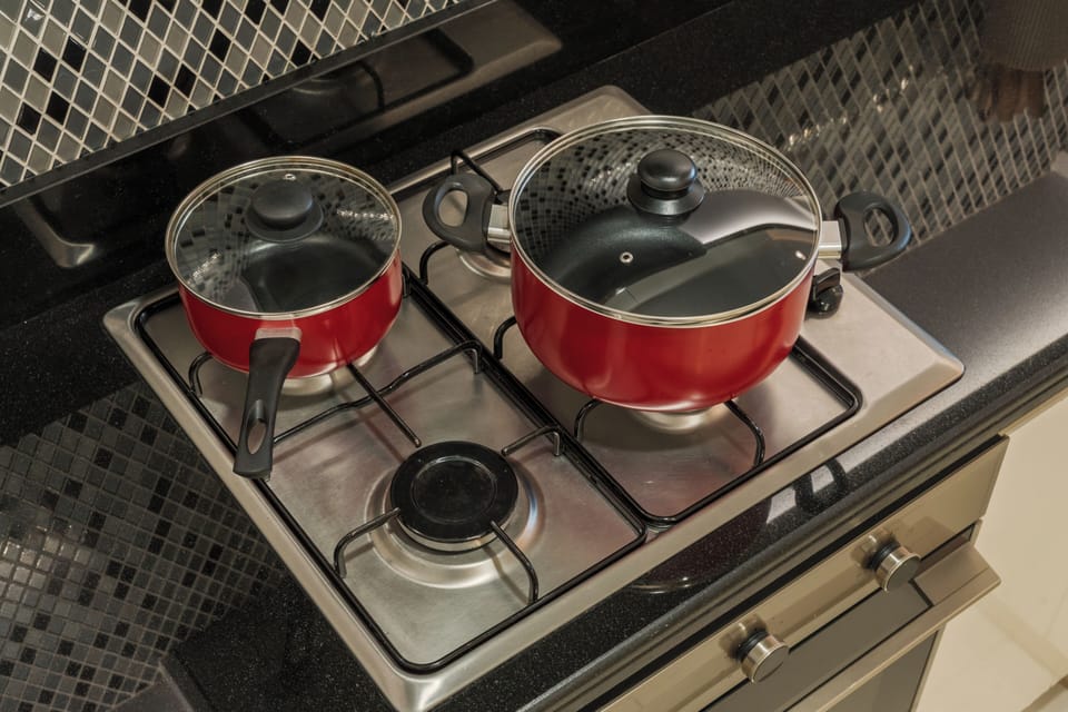 Deluxe Apartment, City View | Private kitchen | Coffee/tea maker, fridge, microwave, oven