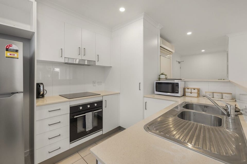 U19_72 Merivale St 03
