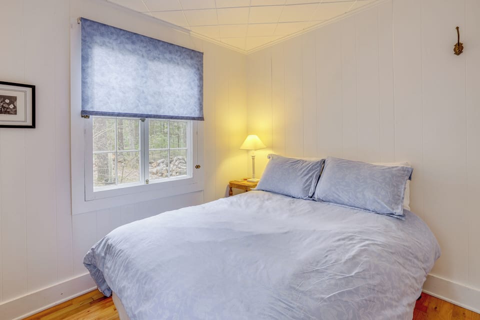 Bedroom 1 | Full Bed