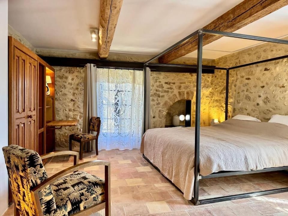 Deluxe Double Room, Garden View | Individually decorated, individually furnished, free WiFi
