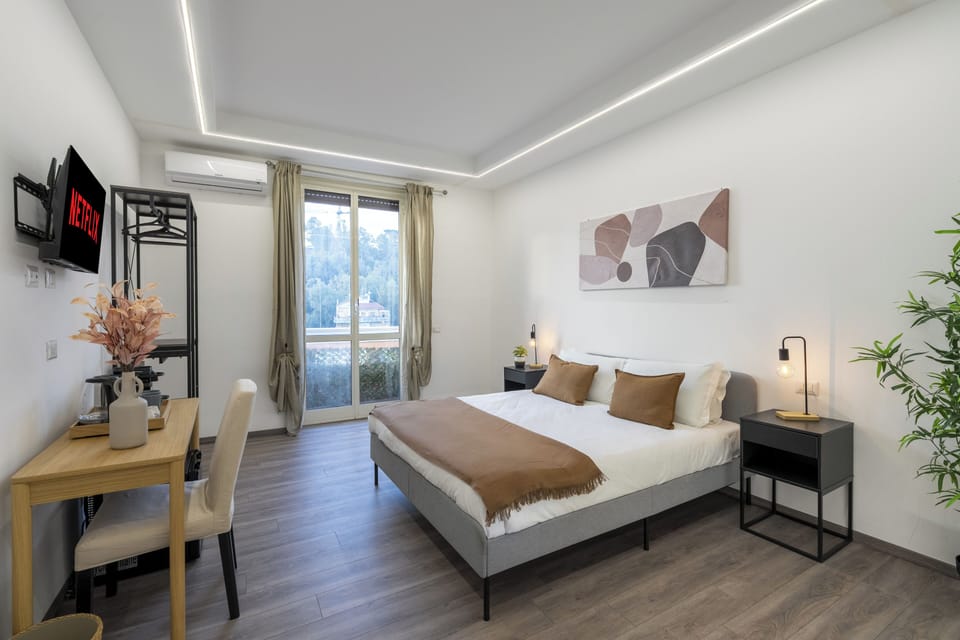 Superior Triple Room, City View | Hypo-allergenic bedding available, down comforters, desk