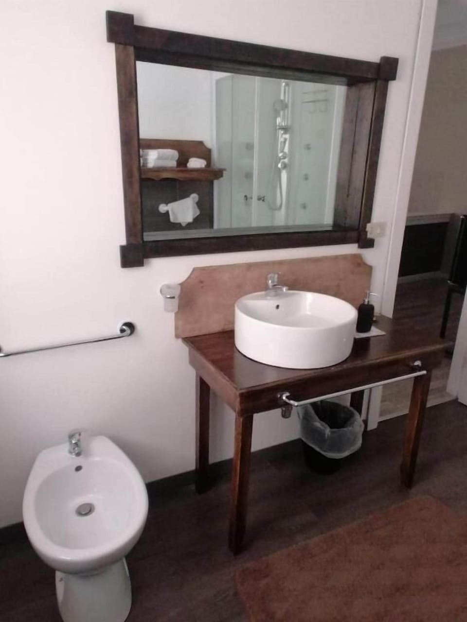 Deluxe Quadruple Room, Balcony, City View | Bathroom | Free toiletries, hair dryer, bidet, towels