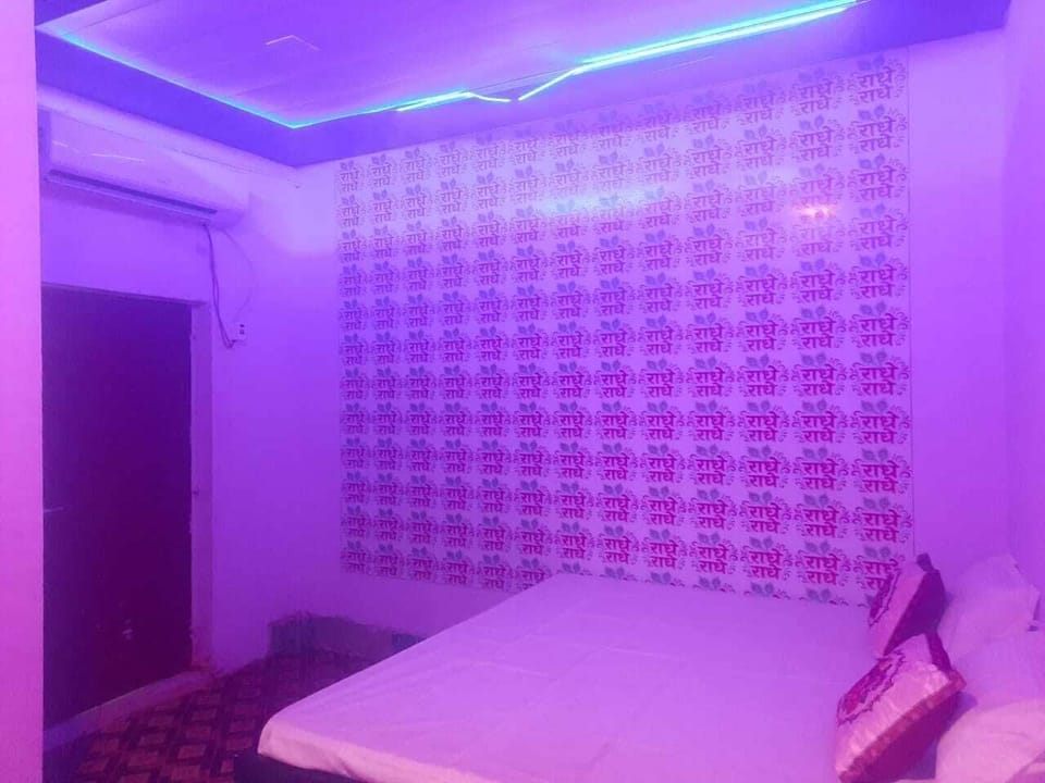 Basic Single Room | Free WiFi