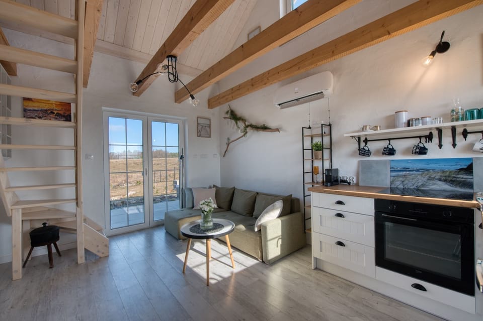 Family Chalet, Garden View | Laptop workspace, blackout drapes, iron/ironing board, free WiFi