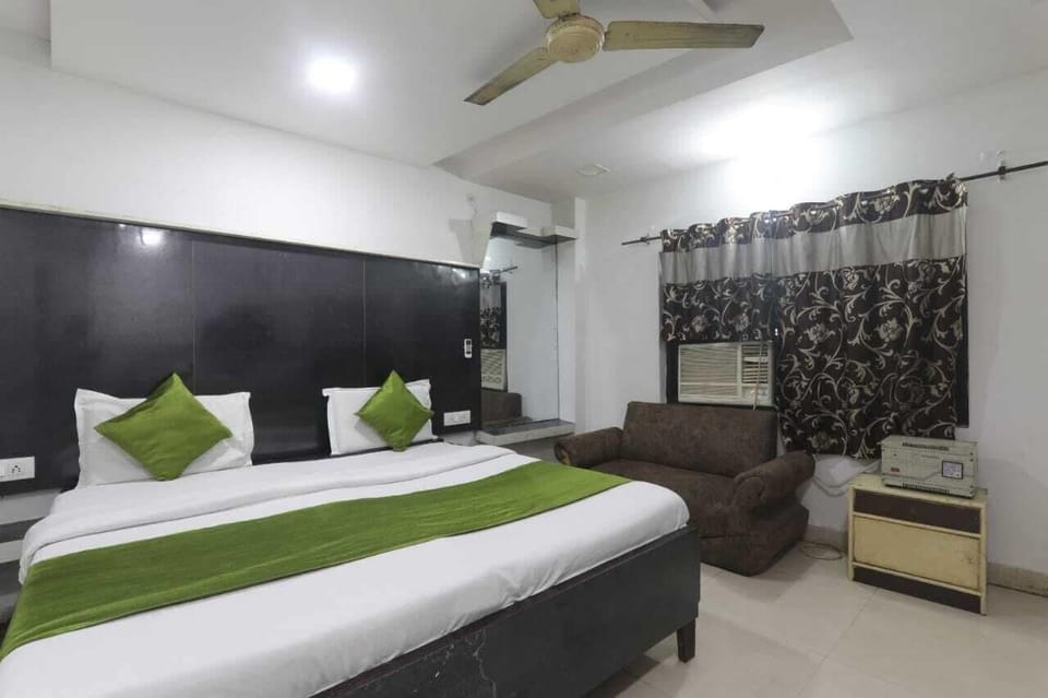 Deluxe Double Room, Air conditioning | View from room