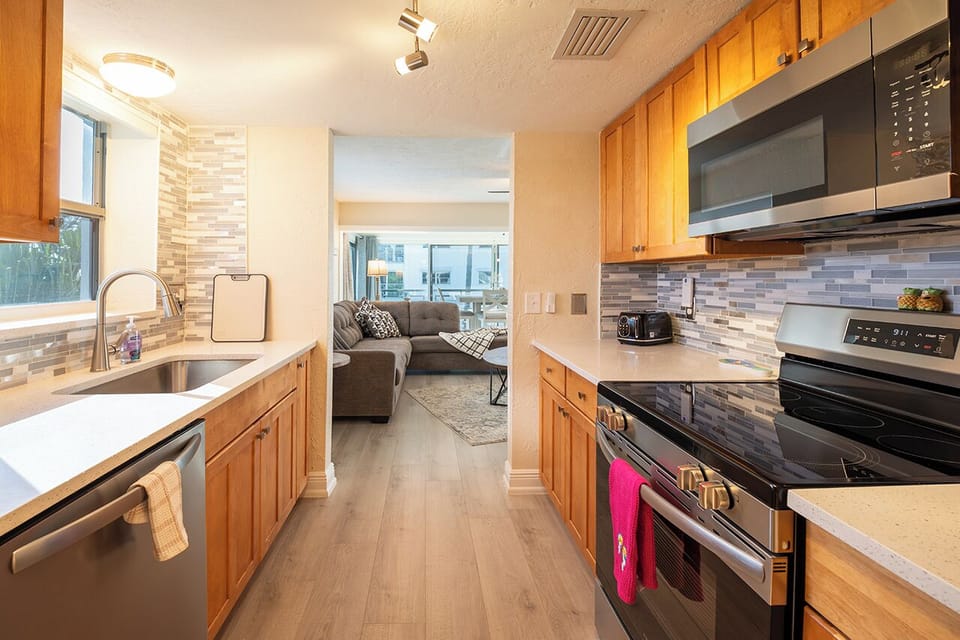 Kitchen at Privateer 200H