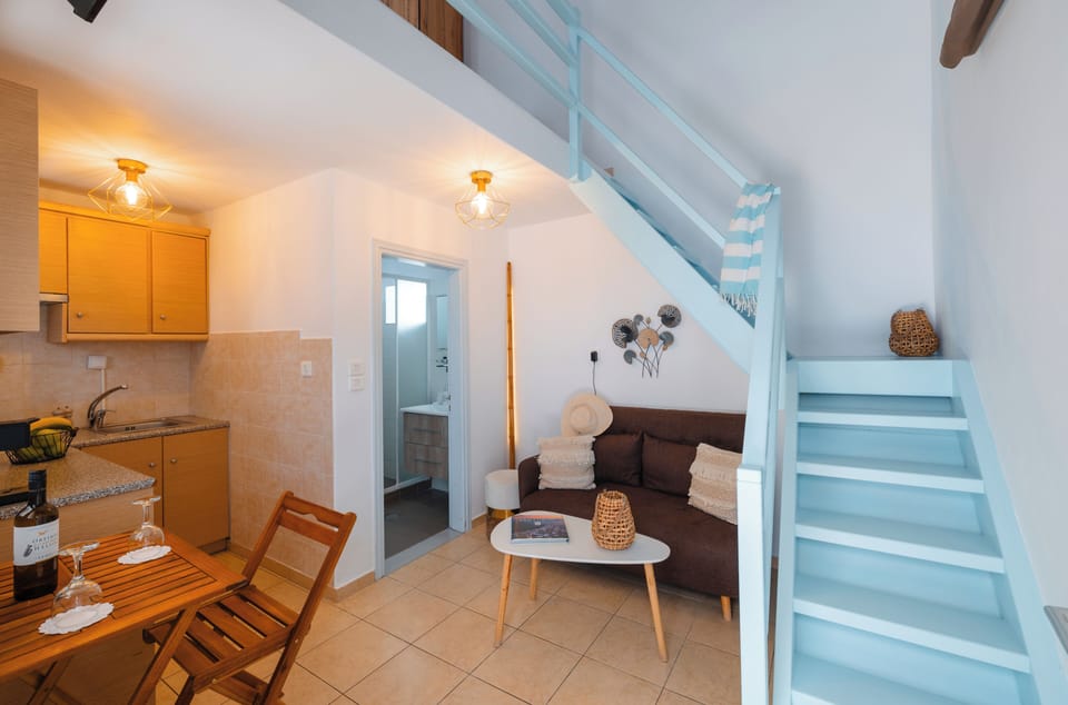 Split-Level Residence | Living area